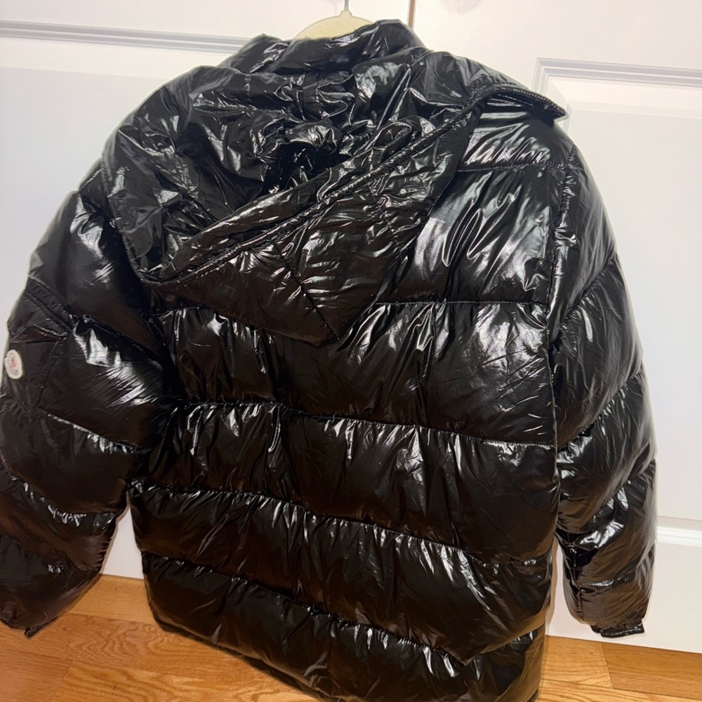 Black Puffer Jacket - Picture 6 of 6